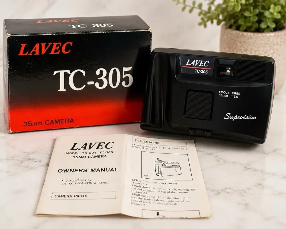 Vintage LAVEC TC-305 Supervision 35mm Point & Shoot Film Camera w/ Box Manual
